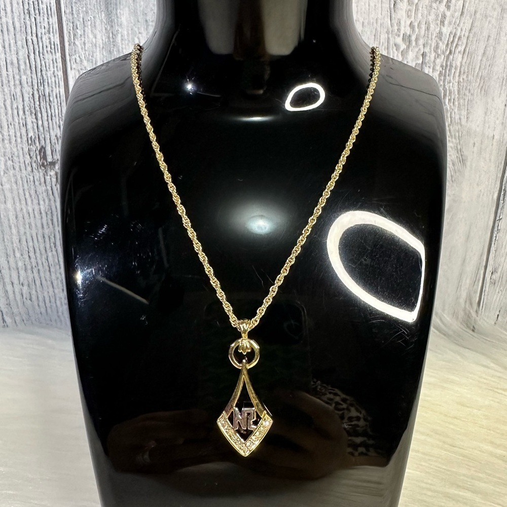 NINA RICCI limited edition necklace